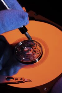 Harddsik with magnetic RW Head